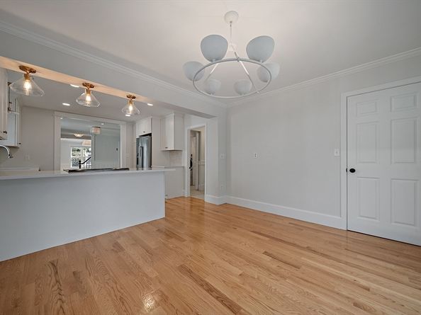 14 Dalton St 14, Newburyport MA 01950