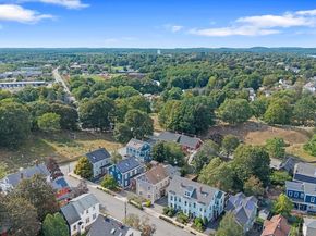 14 Dalton St 14, Newburyport MA 01950