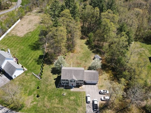 93 Haggerty Rd, Charlton MA 01507