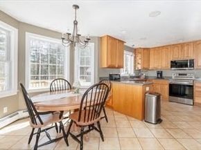 93 Haggerty Rd, Charlton MA 01507