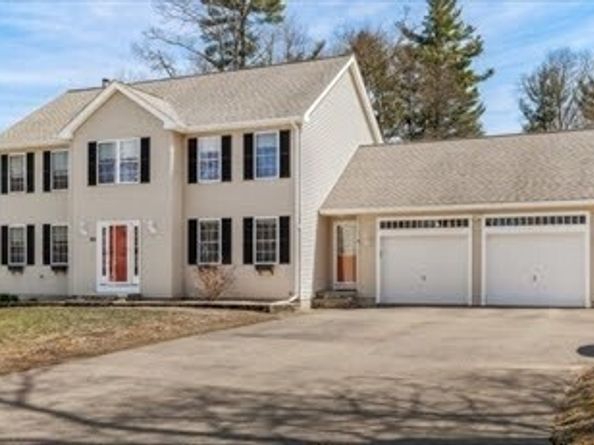 93 Haggerty Rd, Charlton MA 01507
