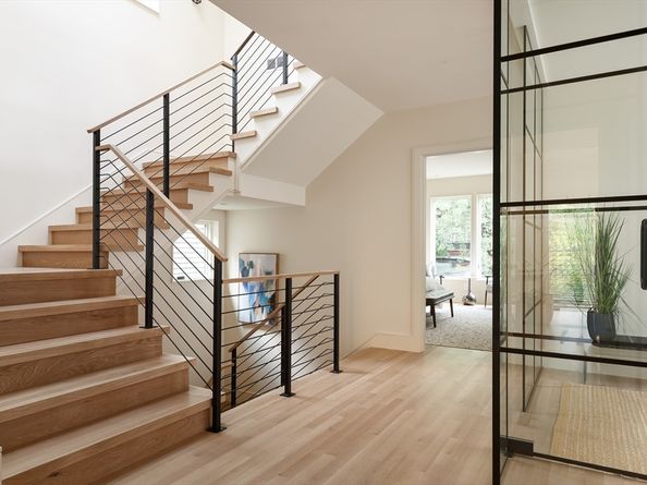 11 Sacramento Place, Cambridge MA 02138