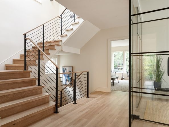 11 Sacramento Place, Cambridge MA 02138