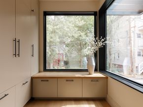 11 Sacramento Place, Cambridge MA 02138