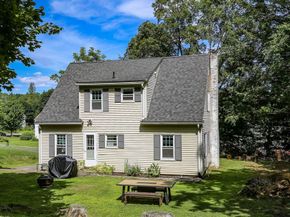 21 Pleasant St, Brookfield MA 01506