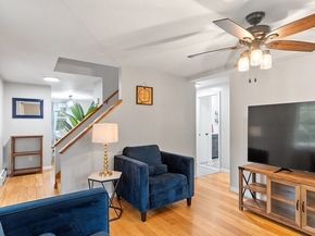 213 Cedar St, Sturbridge MA 01518