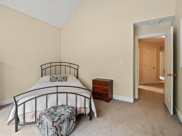 32 Pommogussett Rd 1, Rutland MA 01543