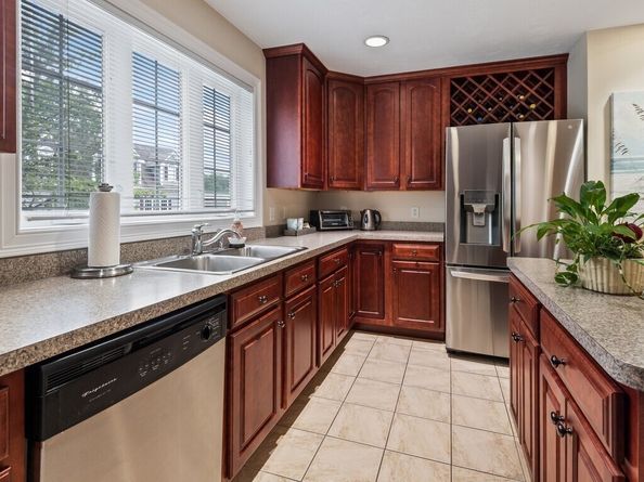 32 Pommogussett Rd 1, Rutland MA 01543