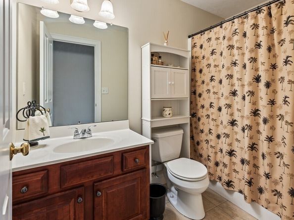 32 Pommogussett Rd 1, Rutland MA 01543
