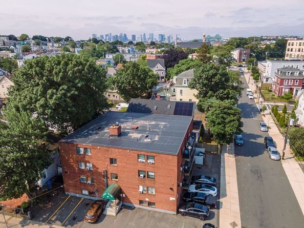 39 Cary Avenue 14, Chelsea MA 02150