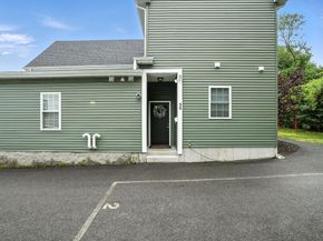 56 Town Hill St 56, Quincy MA 02169