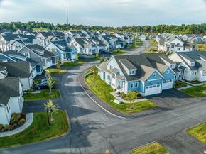 10 Waterville Lane 10, Hopkinton MA 01748