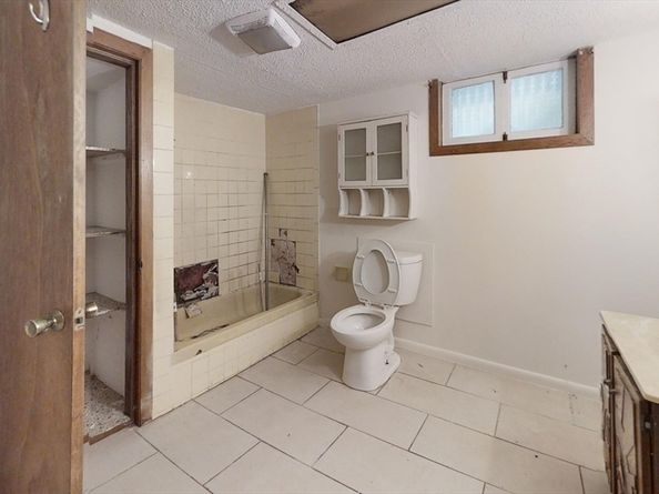 57-59 Myrtle St, Somerville MA 02145