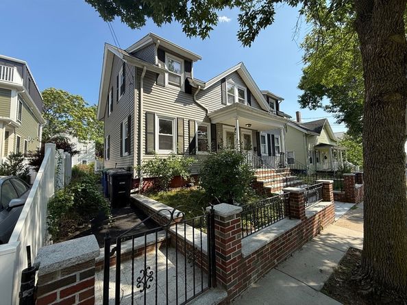 57-59 Myrtle St, Somerville MA 02145