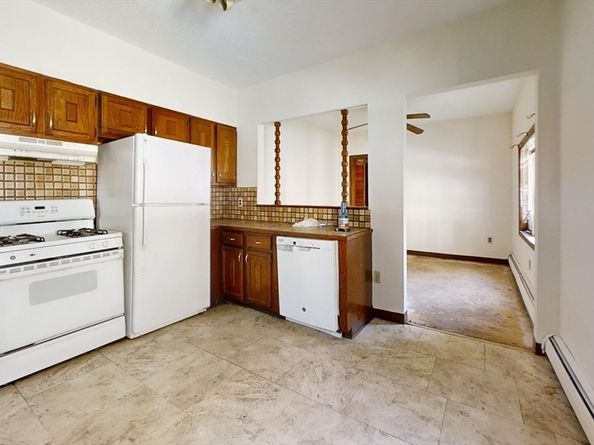 57-59 Myrtle St, Somerville MA 02145