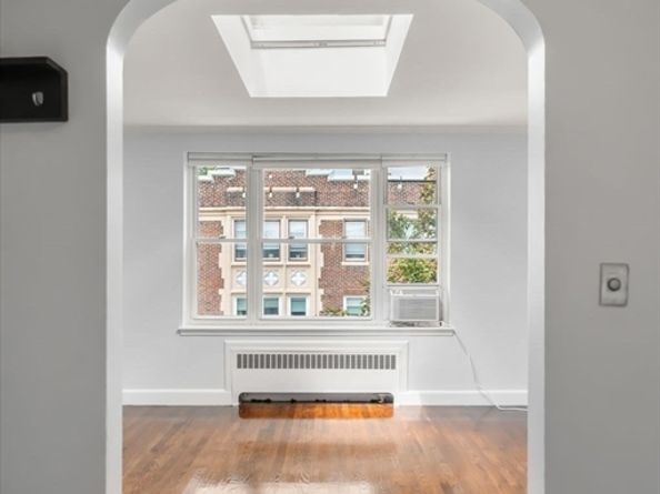 88 Strathmore 7, Boston MA 02135