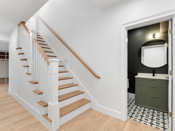 40 Foxcroft Road, Winchester MA 01890