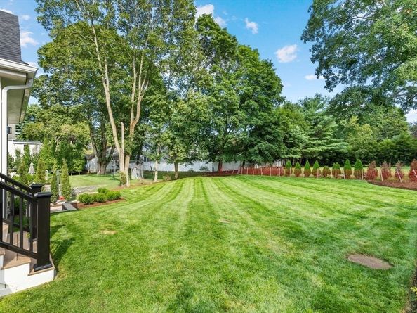 40 Foxcroft Road, Winchester MA 01890