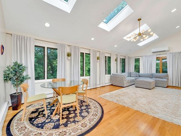 17 Cold Harbor Dr, Northborough MA 01532