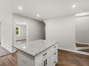 132 Summer St, Plymouth MA 02360
