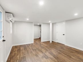 132 Summer St, Plymouth MA 02360