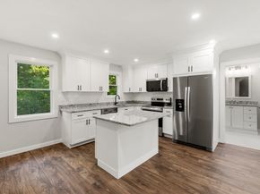 132 Summer St, Plymouth MA 02360