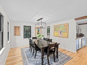 392 S Main St, Cohasset MA 02025