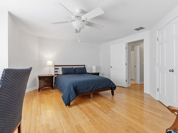128 Parker St 3B, Acton MA 01720