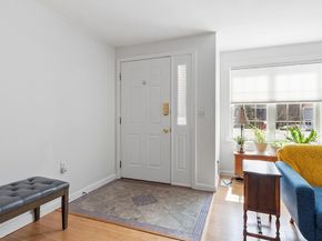 128 Parker St 3B, Acton MA 01720
