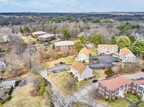 128 Parker St 3B, Acton MA 01720
