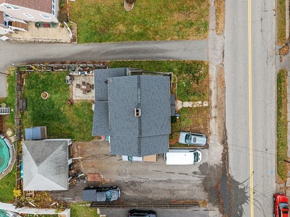 42 Everett Street, Middleboro MA 02346