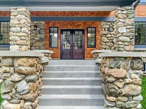 20 Wheeler Ln, Natick MA 01760