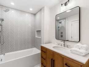 20 Wheeler Ln, Natick MA 01760