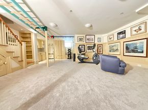 79 Pinckney, Boston MA 02114