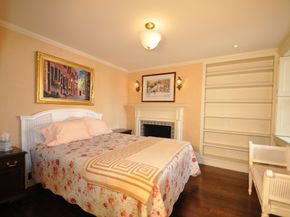 79 Pinckney, Boston MA 02114