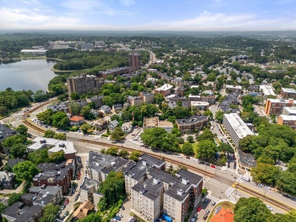 1789 Commonwealth, Boston MA 02135