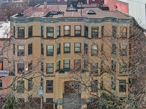 39 Hemenway St 27, Boston MA 02115