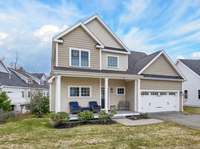 17 Stonebrook Ct 17, Southborough MA 01772
