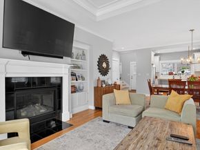17 Stonebrook Ct 17, Southborough MA 01772