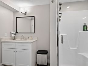 17 Stonebrook Ct 17, Southborough MA 01772
