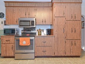 38 Druid Hill Ave E, Randolph MA 02368