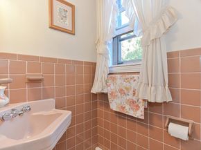 38 Druid Hill Ave E, Randolph MA 02368