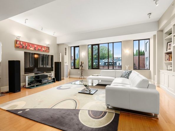 1313 Washington St 330, Boston MA 02118