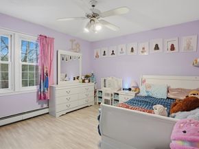 31 Greany Dr, Grafton MA 01536