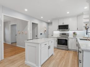 31 Greany Dr, Grafton MA 01536