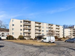200 Park Terrace Dr 245, Stoneham MA 02180