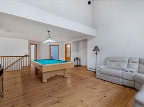 12 Mckinstry Dr, Charlton MA 01507