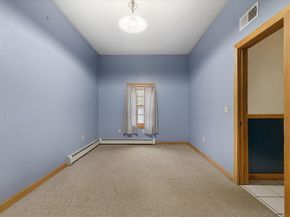 12 Mckinstry Dr, Charlton MA 01507