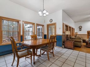 12 Mckinstry Dr, Charlton MA 01507