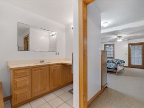12 Mckinstry Dr, Charlton MA 01507